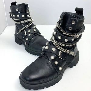 Zara black pearl chain boots women’s size EU 38.